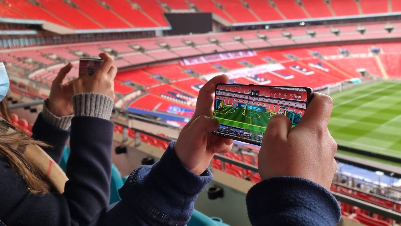 EE 5G AR Foosball